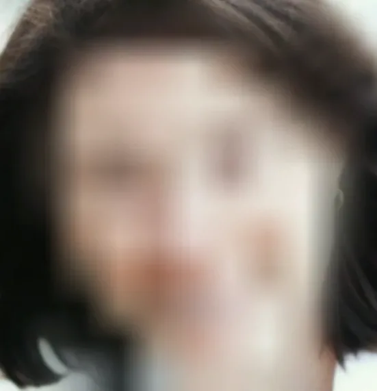 Aylin, 40