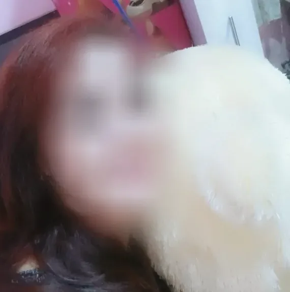 Ayse, 37