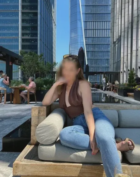Bianca, 31