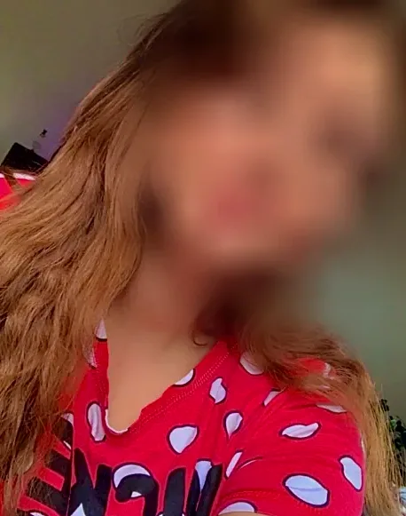 Carla, 31