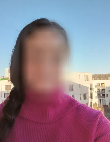Laura, 39