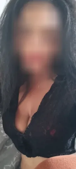 Lotta, 36