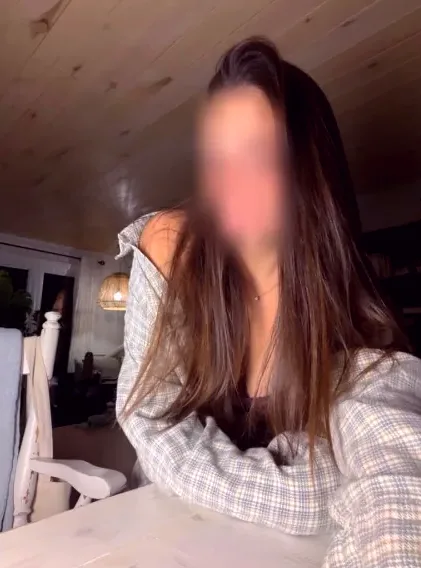 Sonja, 22